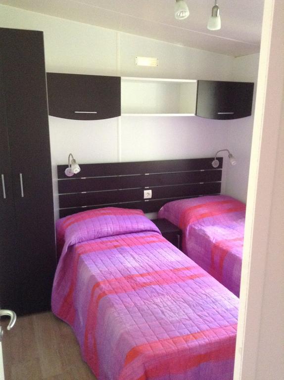 Hôtel Camping Pineta à Urbino Extérieur photo